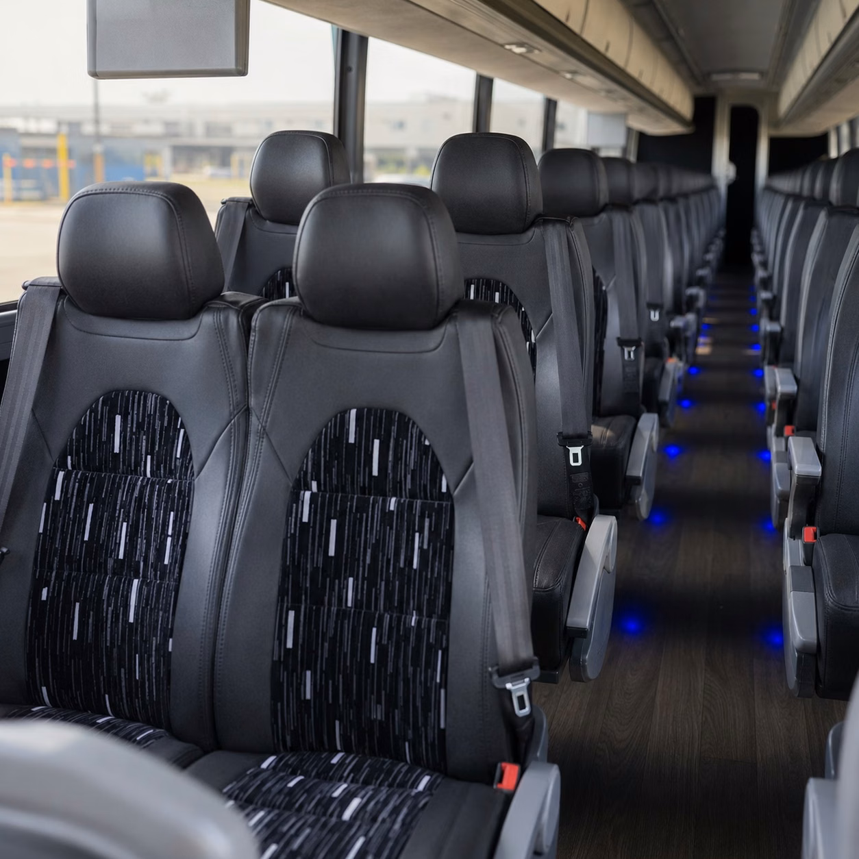 how distance and duration affect charter bus rates in pomona