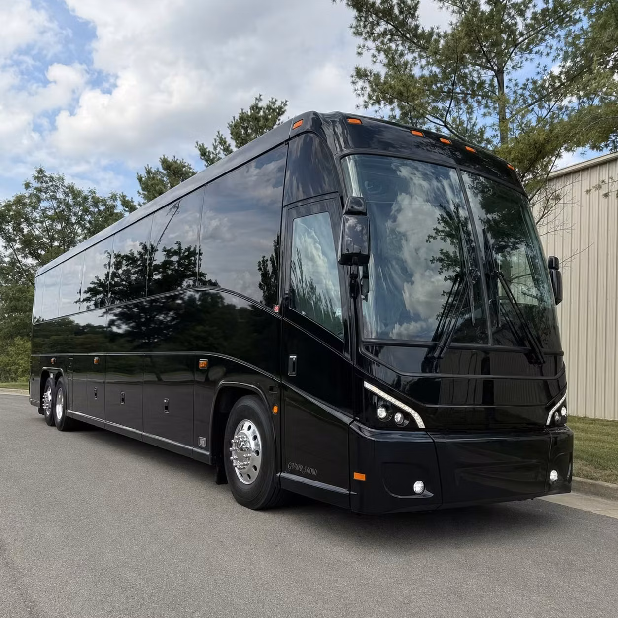 metrolink and transit connection shuttles for pomona employees