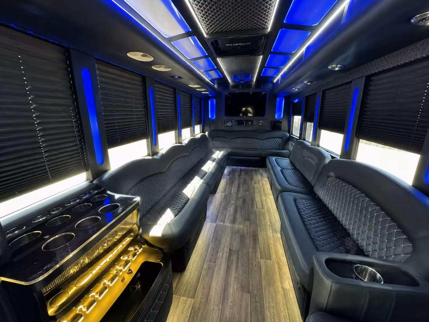 party buses for pomona sports bar crawls and pregame celebrations