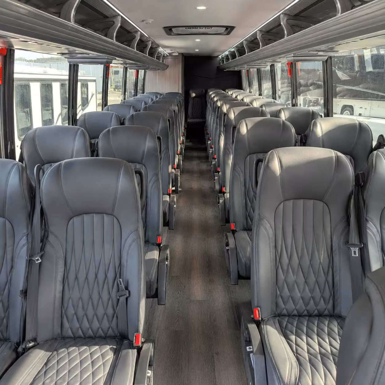 pomona 30 passenger minibus rental
