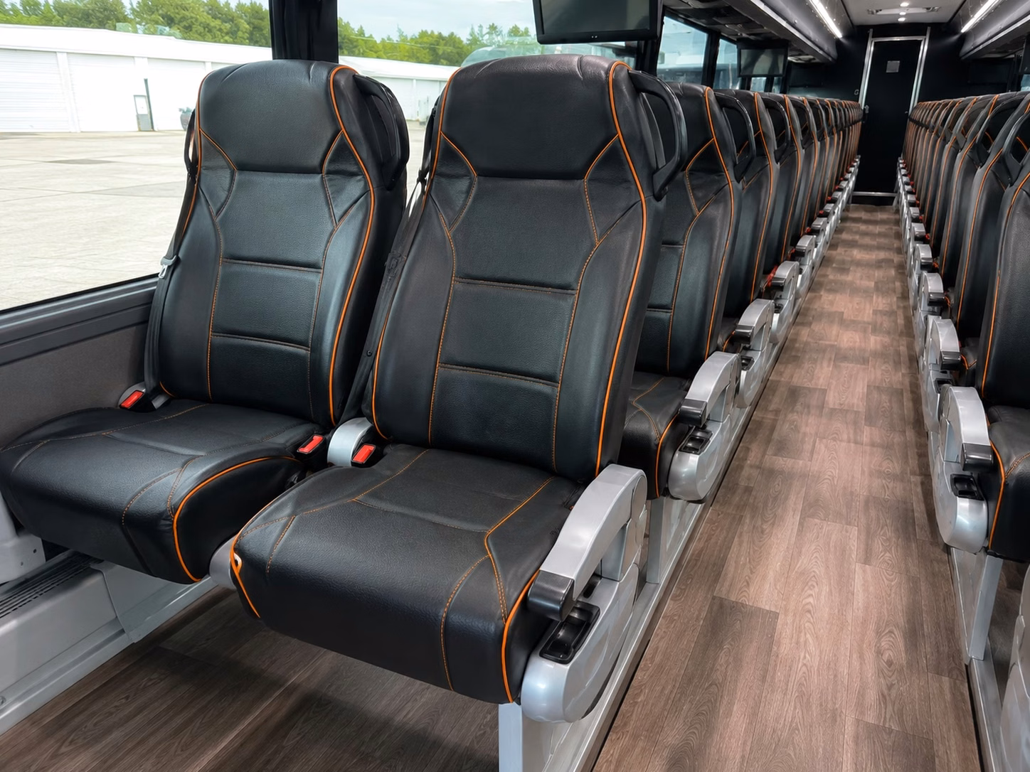 pomona prom homecoming bus rentals