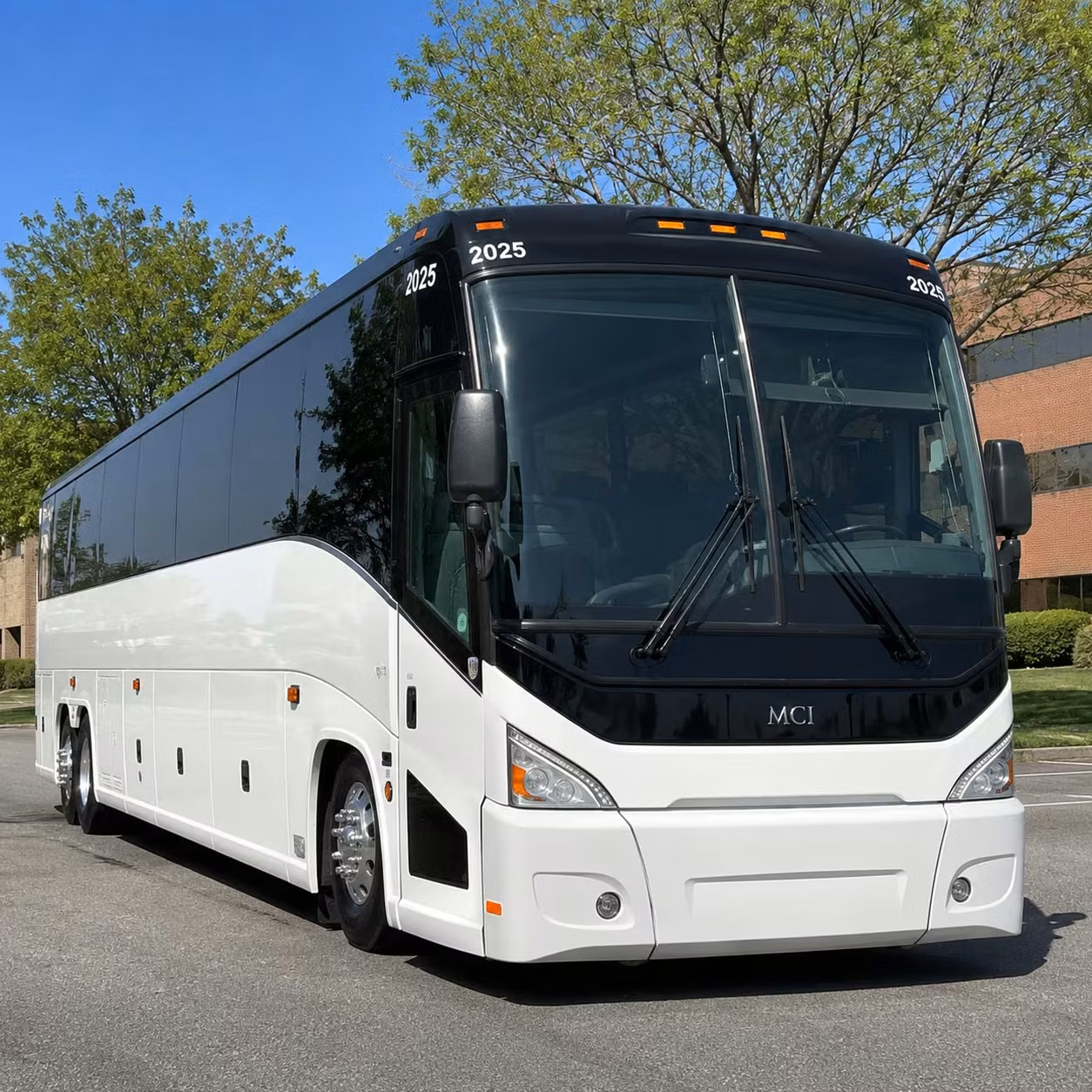 reliable shuttle services for weekly pomona church services