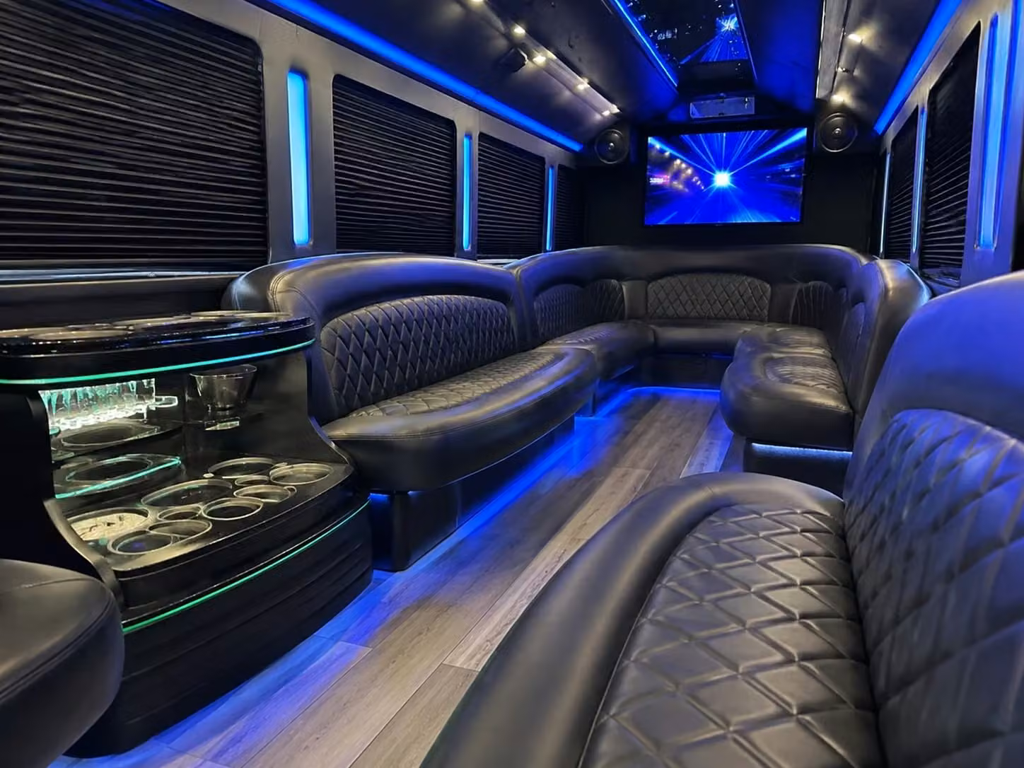rent a party bus in pomona for concerts at the glass house and local venues
